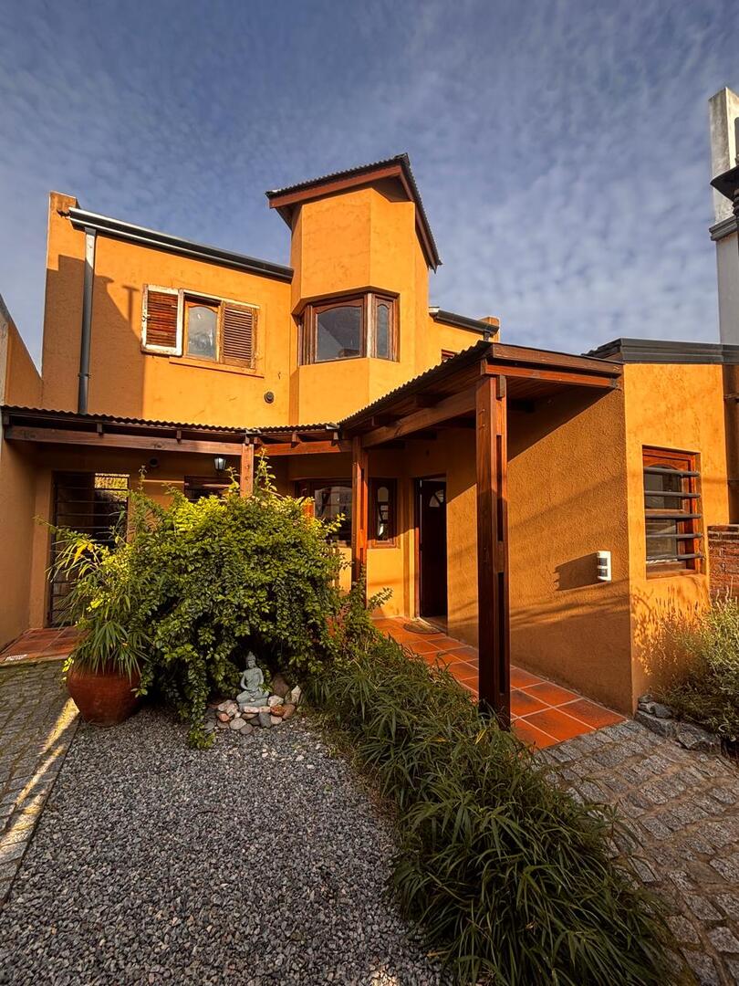 Casa en Venta en La Plata