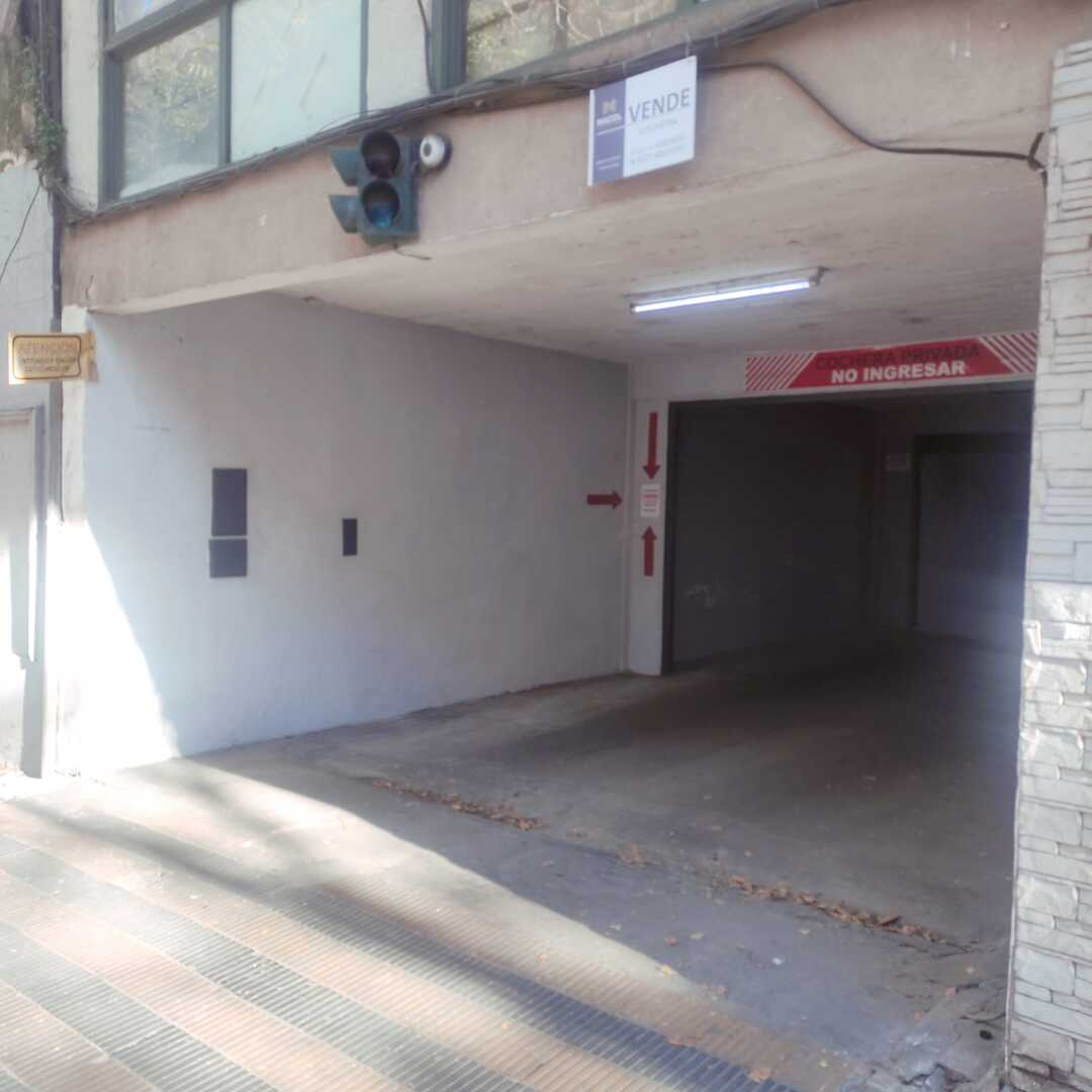 Cochera en Venta en La Plata
