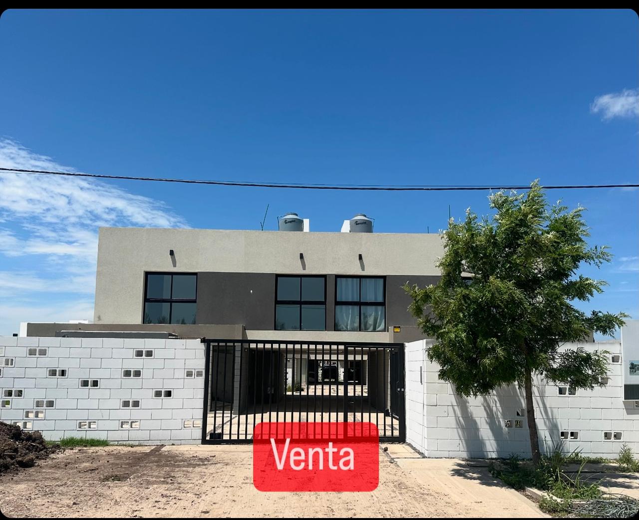 Duplex en Venta en Gonnet