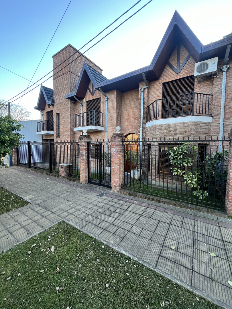 Casa en Venta en Los Hornos