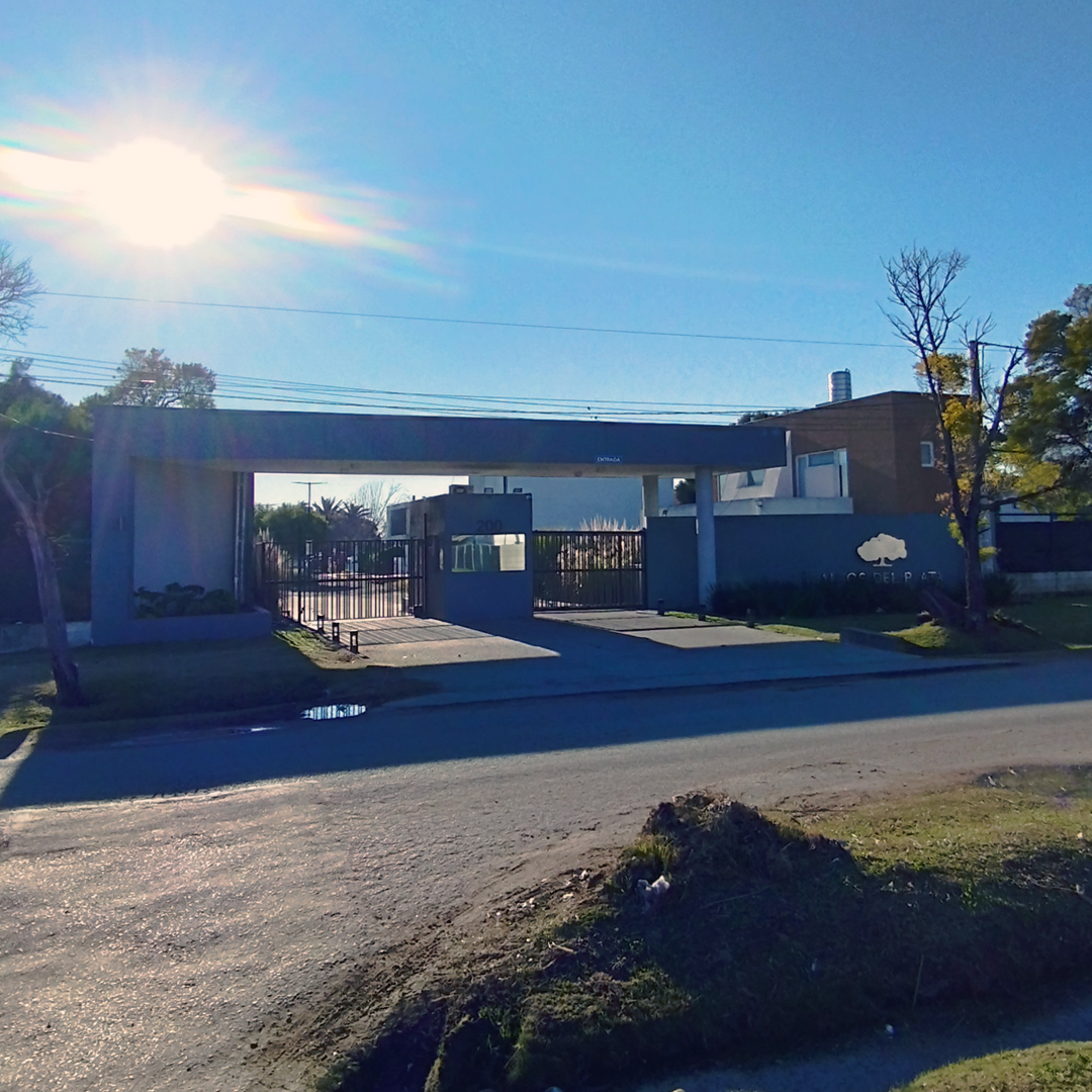Lote en Barrio Cerrado en Venta en La Plata