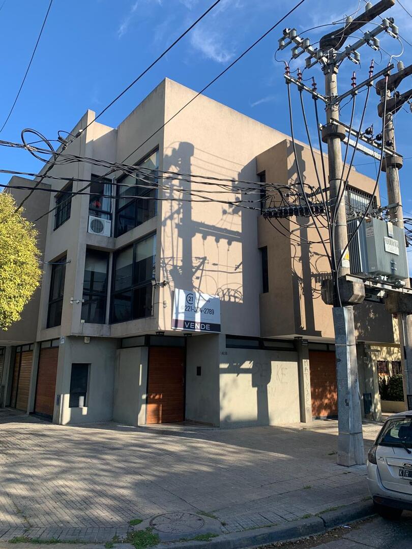 Triplex en Venta en La Plata