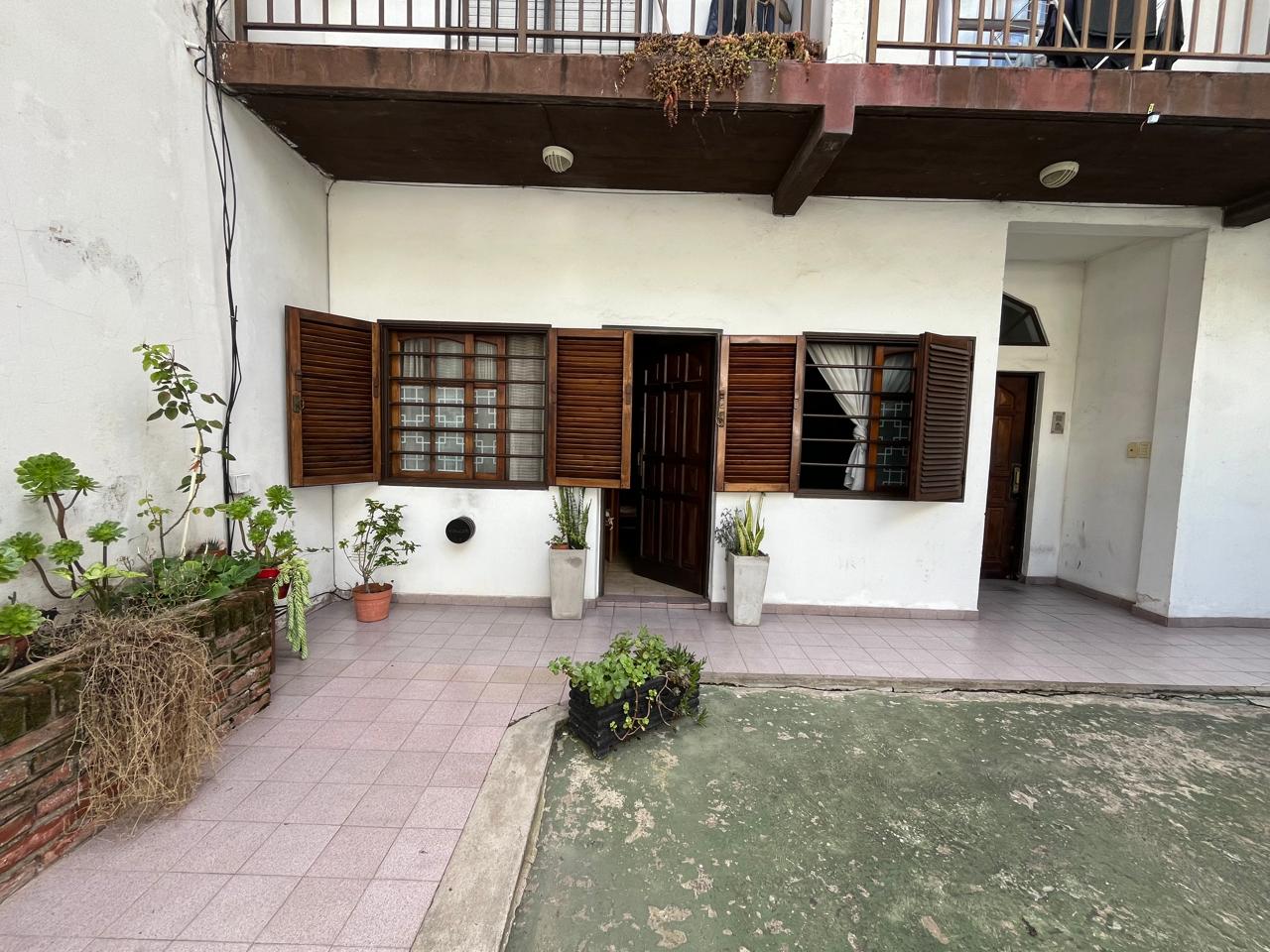 PH en Venta en La Plata