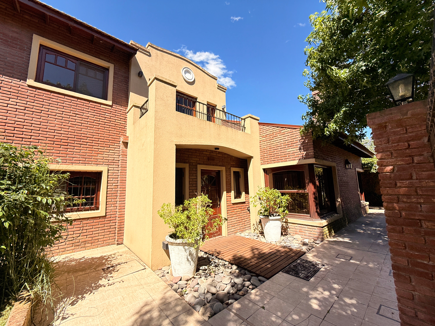 Casa en Venta en Villa Elisa