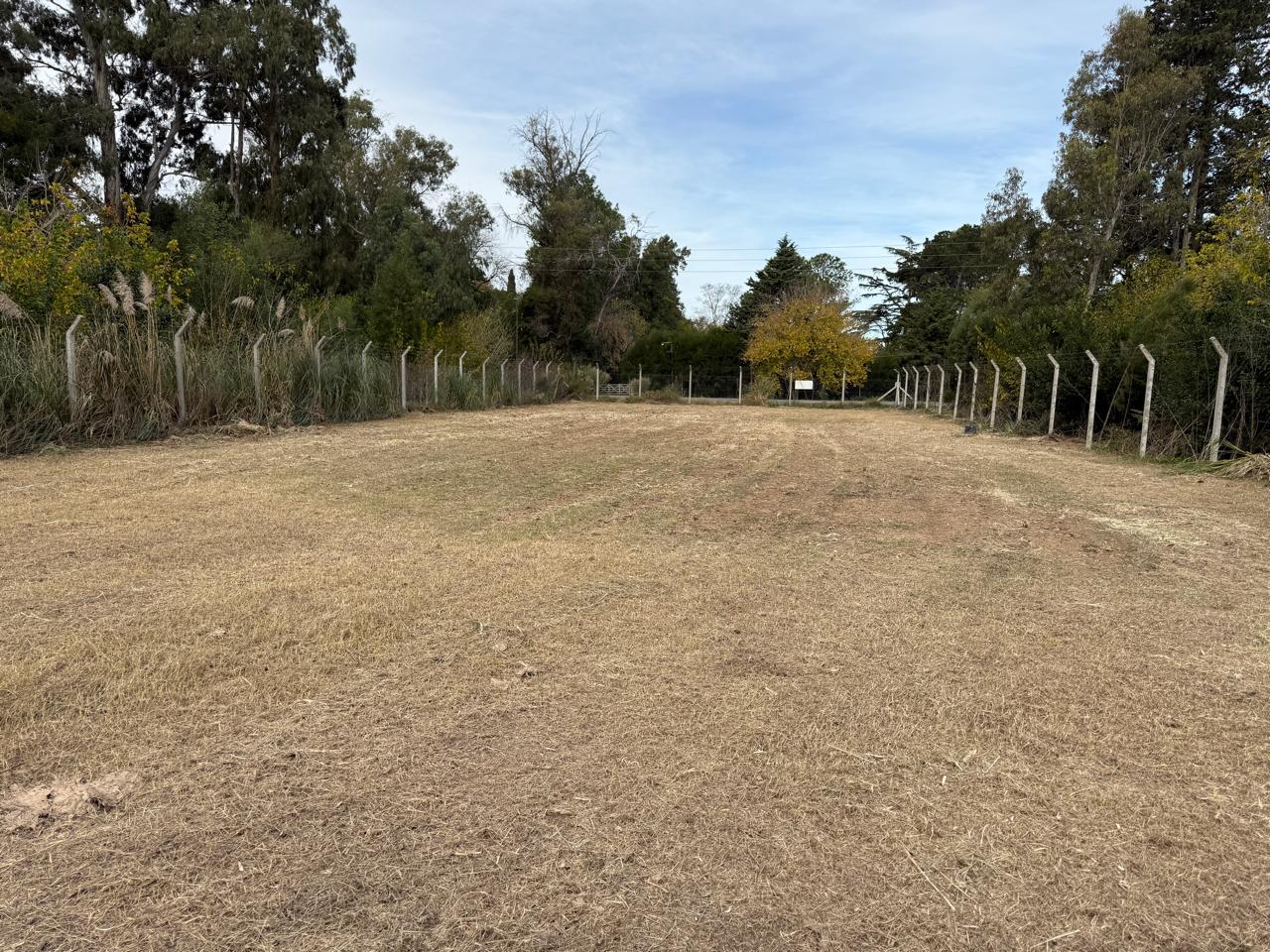 Terrenos y Lotes en Venta en Arana