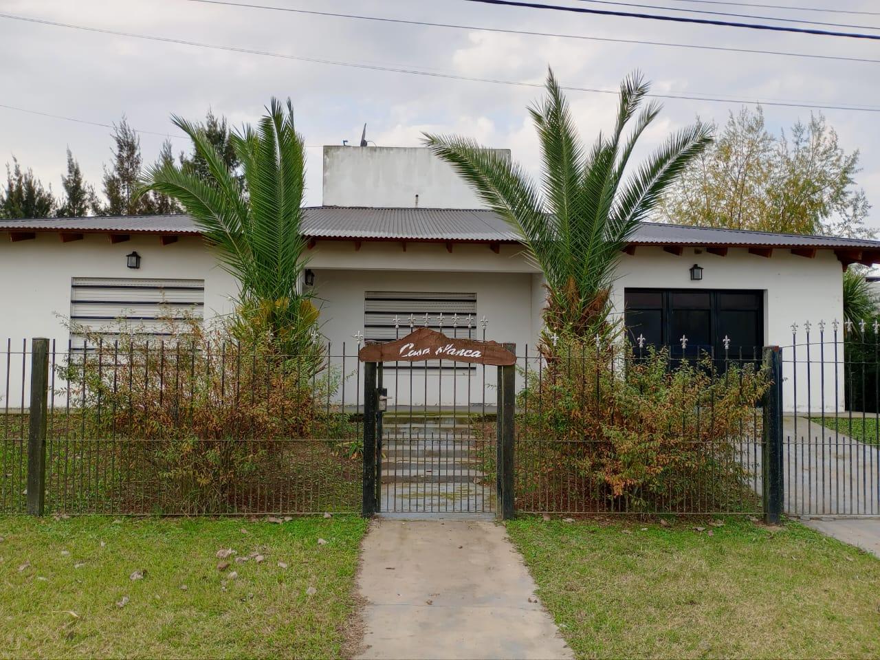 Casa en Venta en Olmos, Lisandro ,ap.