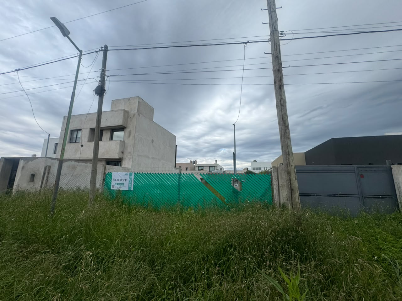 Terrenos y Lotes en Venta en La Plata